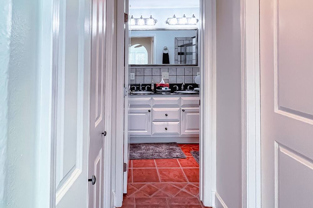 Photo of Kitchen in Shoreline Park