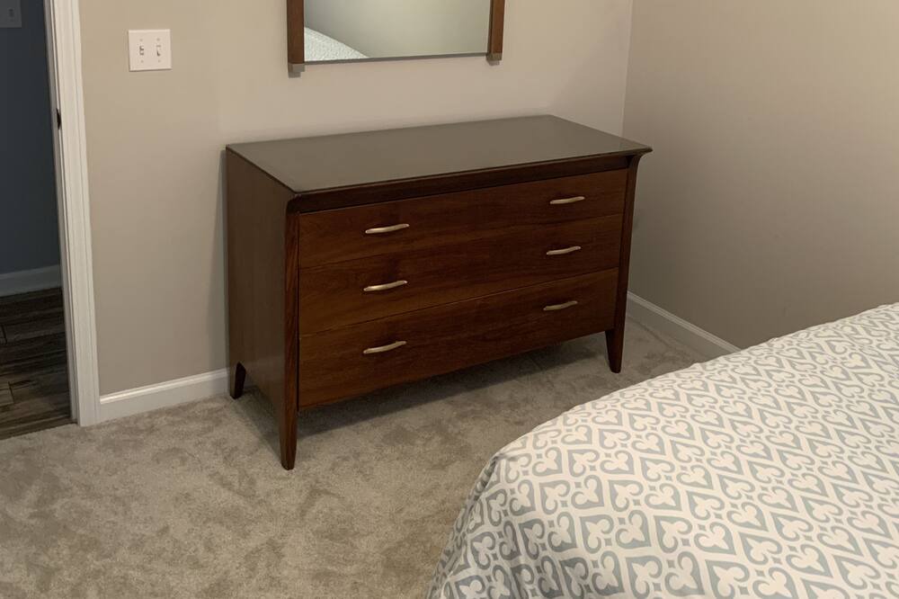 Photo of Bedroom in Enterprise