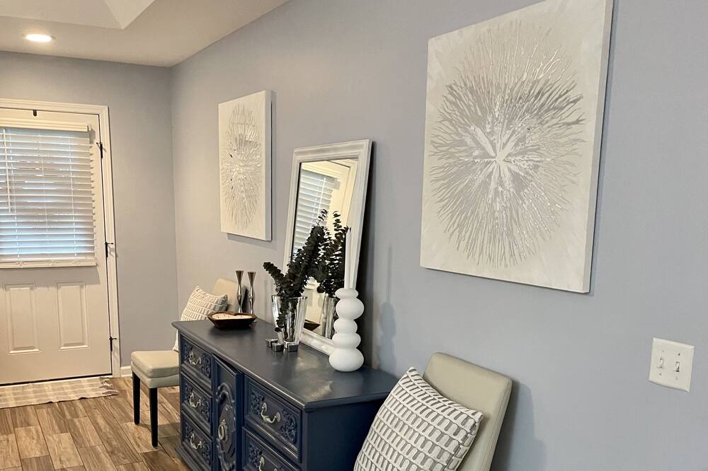 Photo of Bedroom in Enterprise