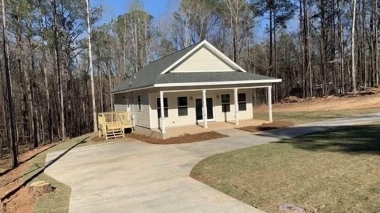 Photo of Buildings in Dadeville