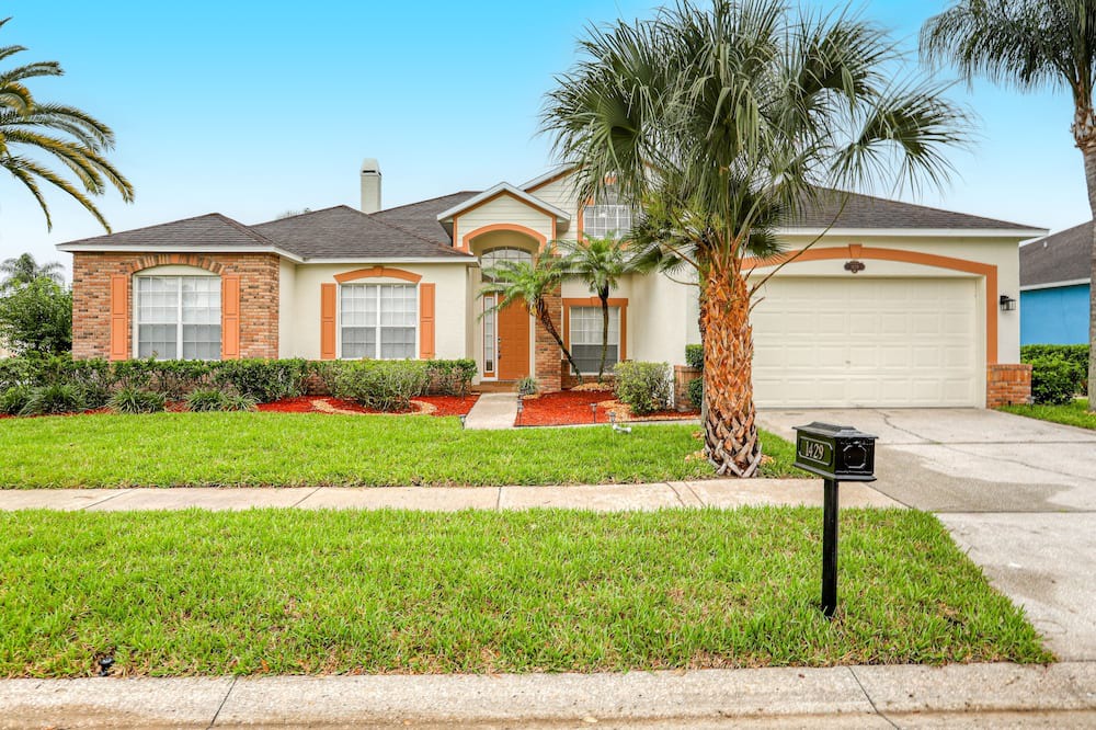 Photo of Outdoor in Ridgewood Lakes