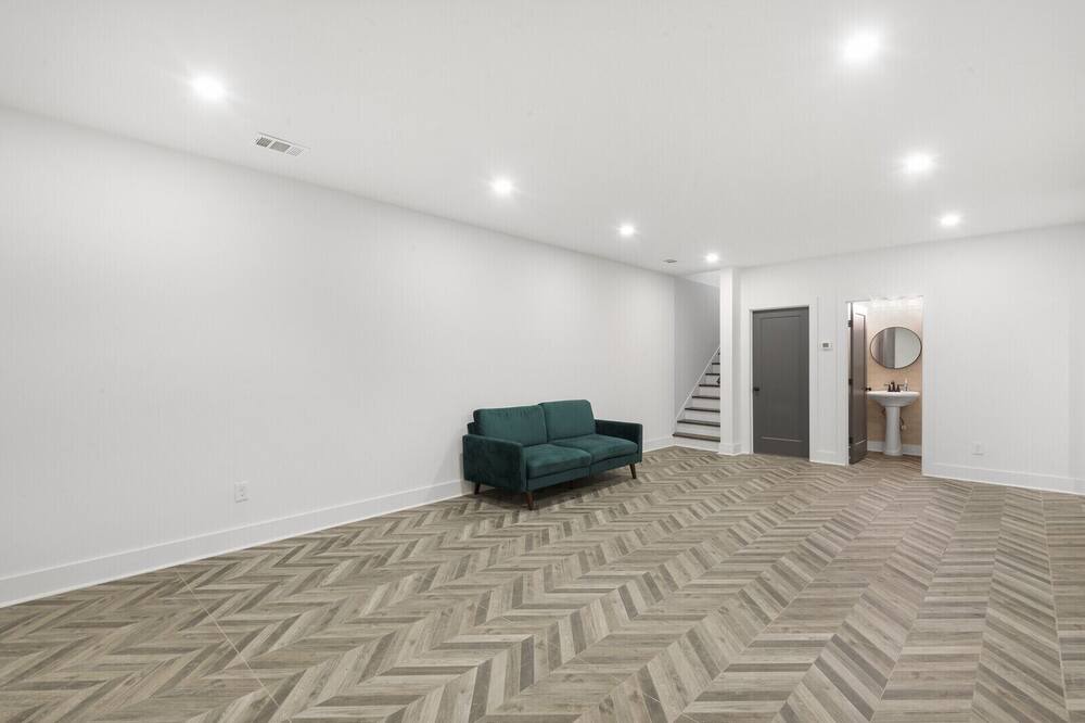 Photo of Livingroom in Westview