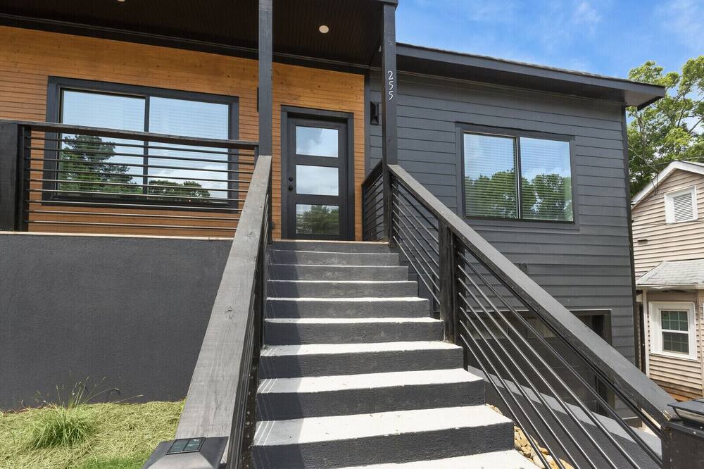 Photo of Outdoor in Westview