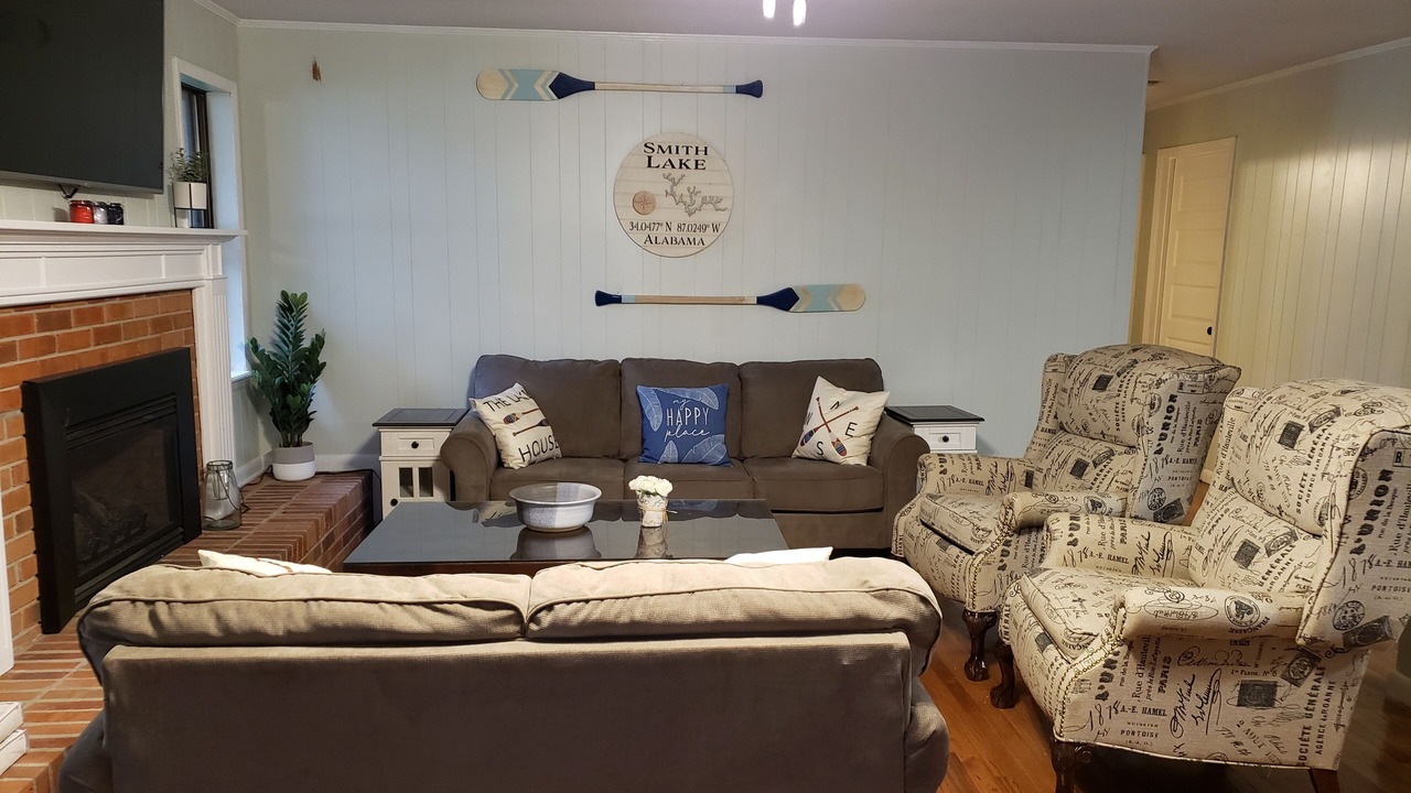 Photo of Livingroom in Jasper