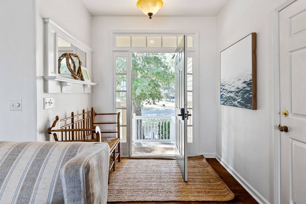Photo of Bedroom in Melrose on the Beach