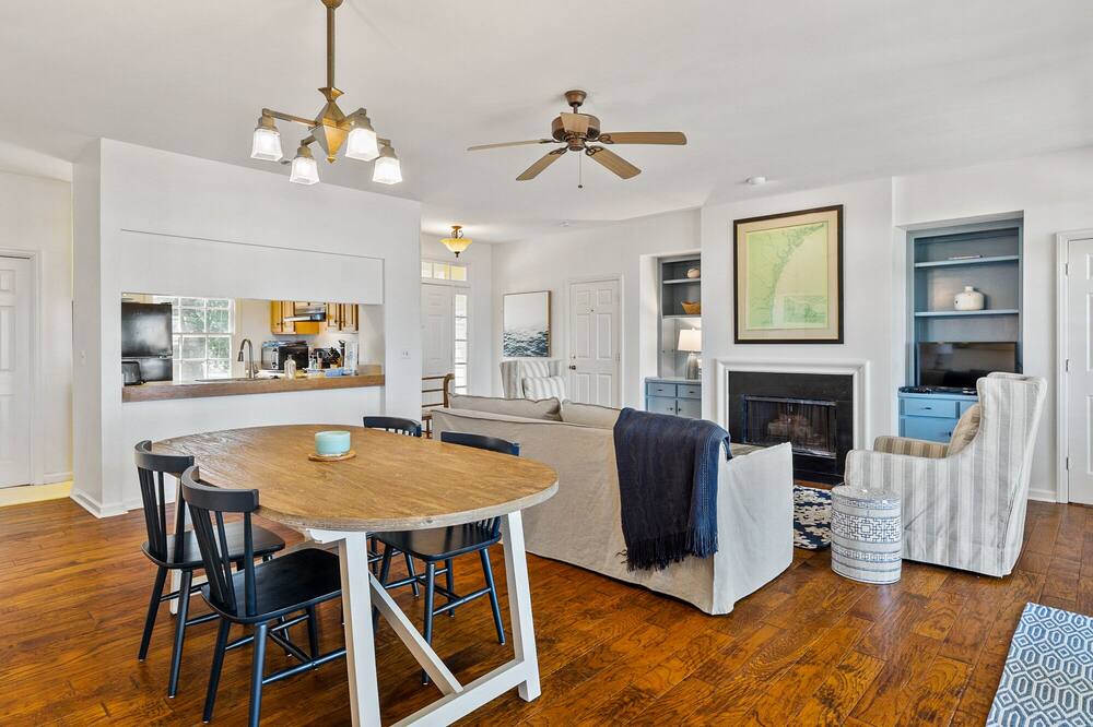 Photo of Kitchen in Melrose on the Beach