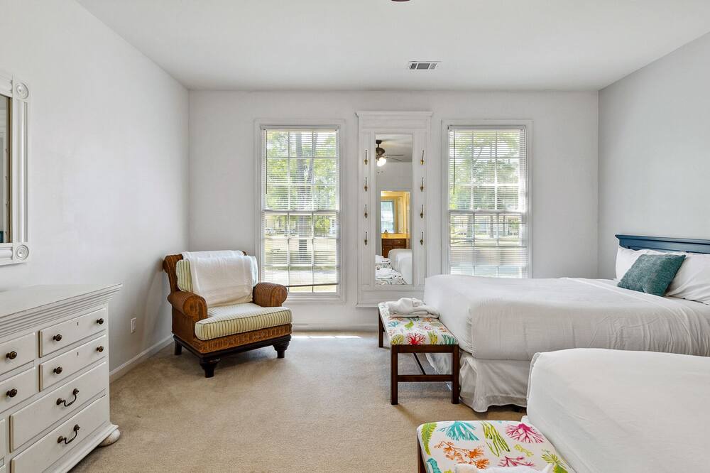 Photo of Bedroom in Melrose on the Beach