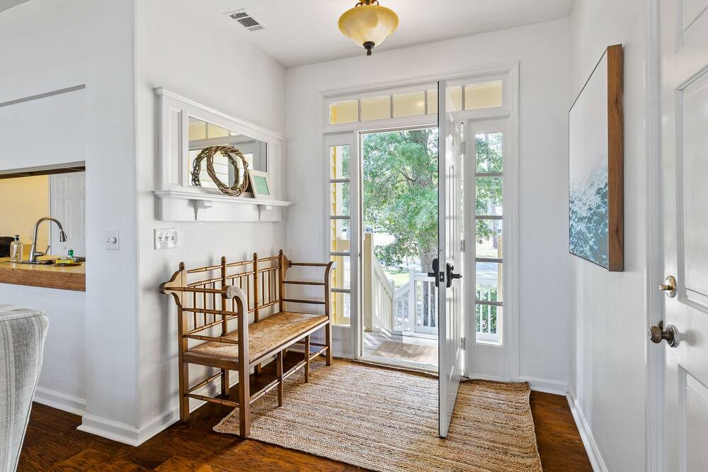 Photo of Bedroom in Melrose on the Beach