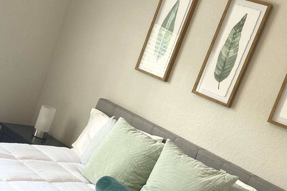 Photo of Bedroom in Oviedo