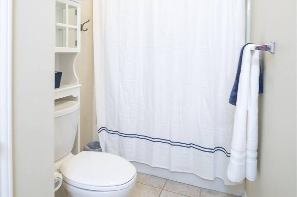 Photo of Bathroom in Auburn