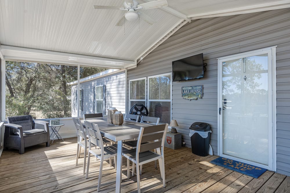 Photo of Patio Balcony in Interlachen