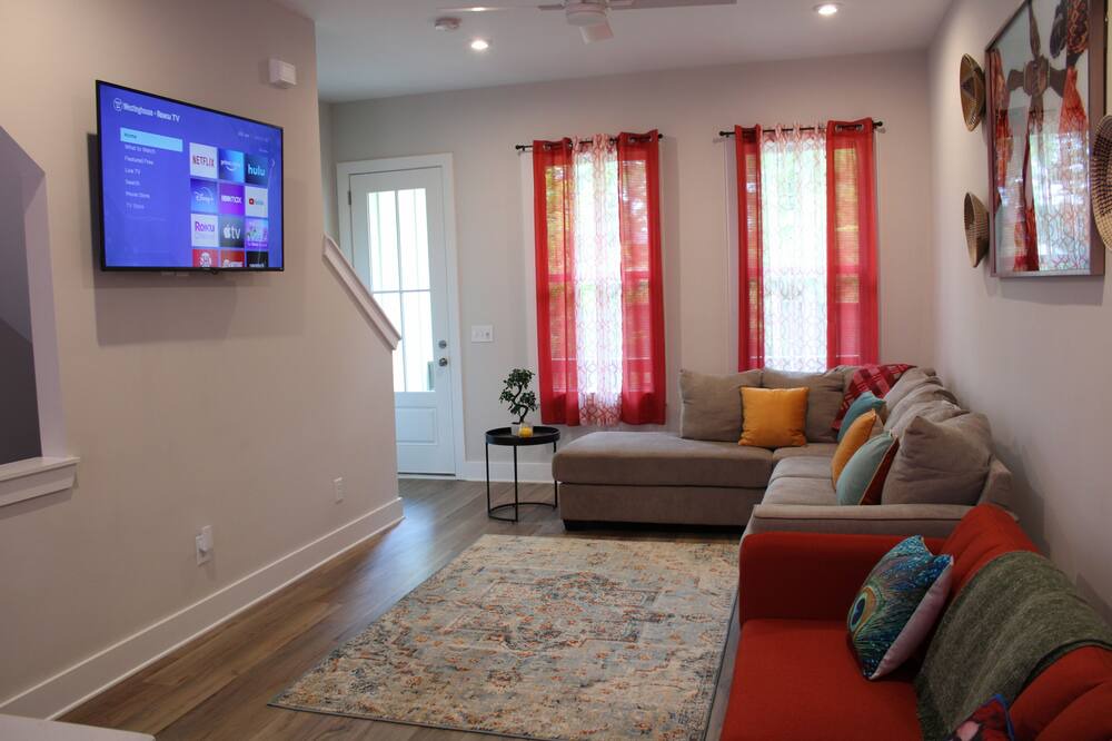 Photo of Livingroom in Summerhill