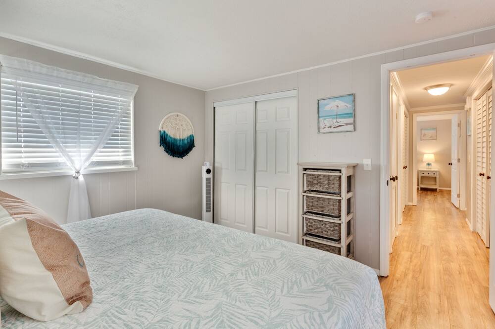 Photo of Bedroom in Saint Augustine Shores