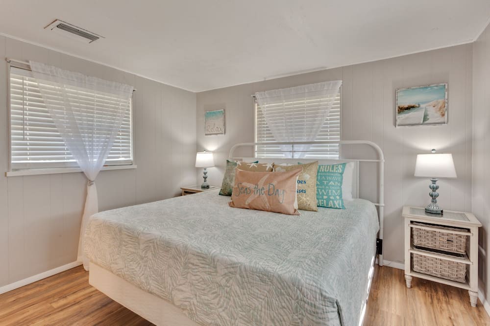 Photo of Bedroom in Saint Augustine Shores
