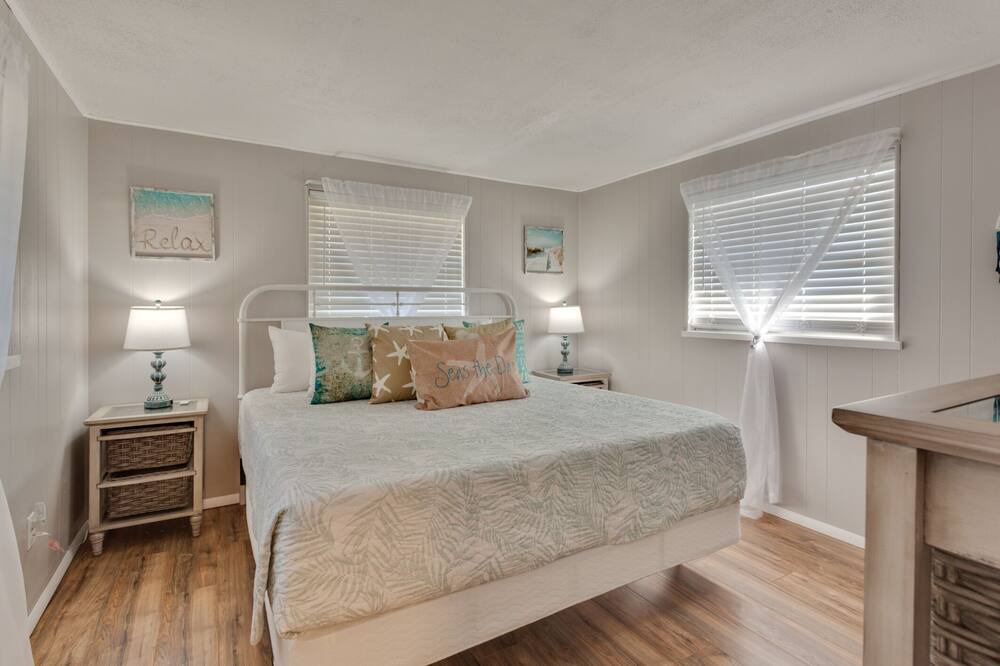 Photo of Bedroom in Saint Augustine Shores