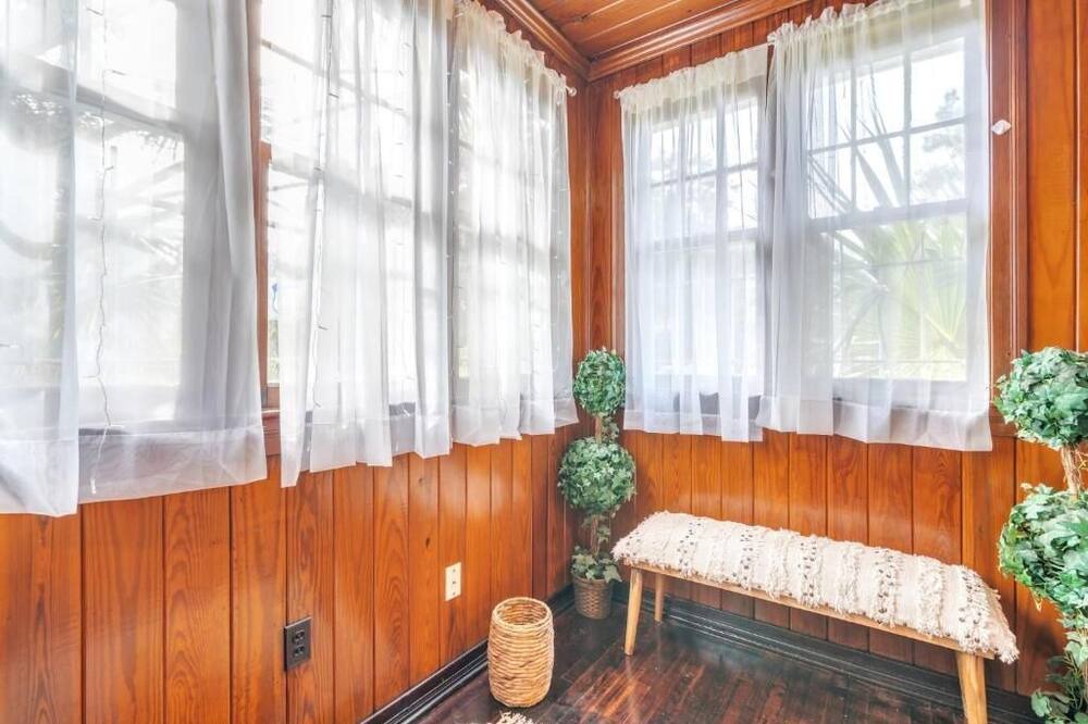 Photo of Bedroom in Urban Core