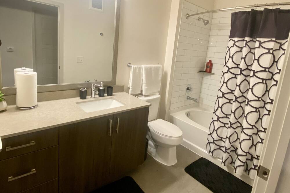 Photo of Bathroom in Oakland