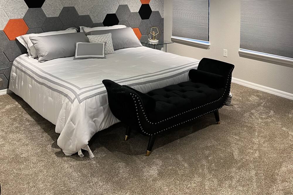 Photo of Bedroom in Winter Springs