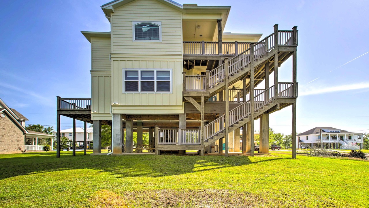 Photo of Outdoor in Waveland