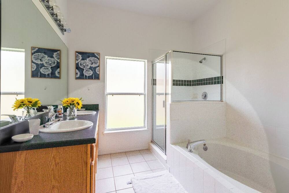 Photo of Bathroom in Marbella