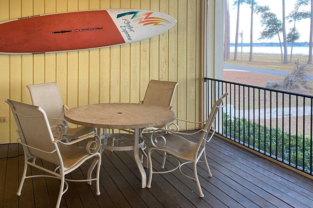Photo of Bedroom in Melrose on the Beach