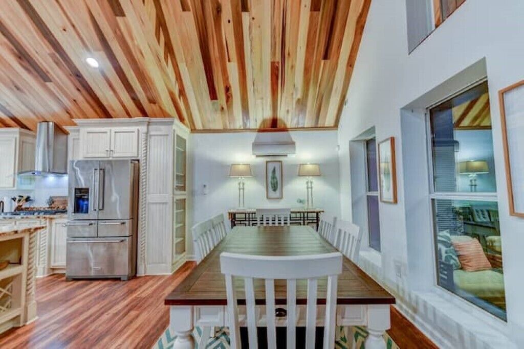Photo of Kitchen in Theodore