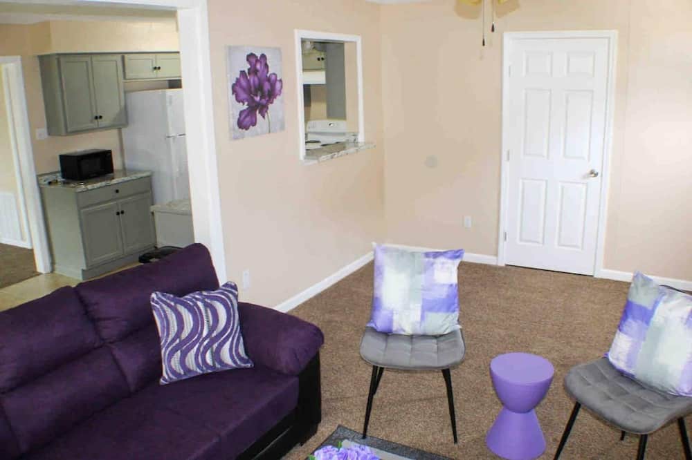 Photo of Livingroom in Gulfport