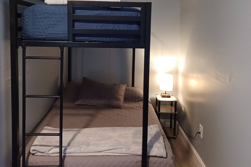 Photo of Bedroom in Folkston