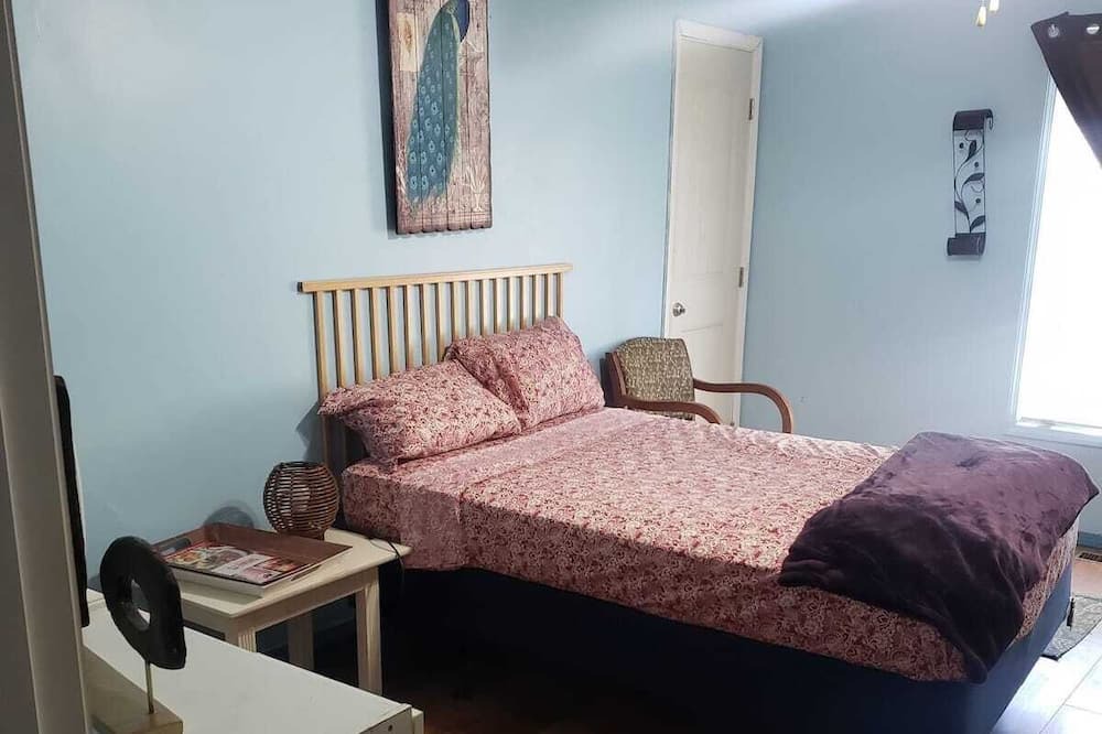 Photo of Bedroom in Acipco-Finley
