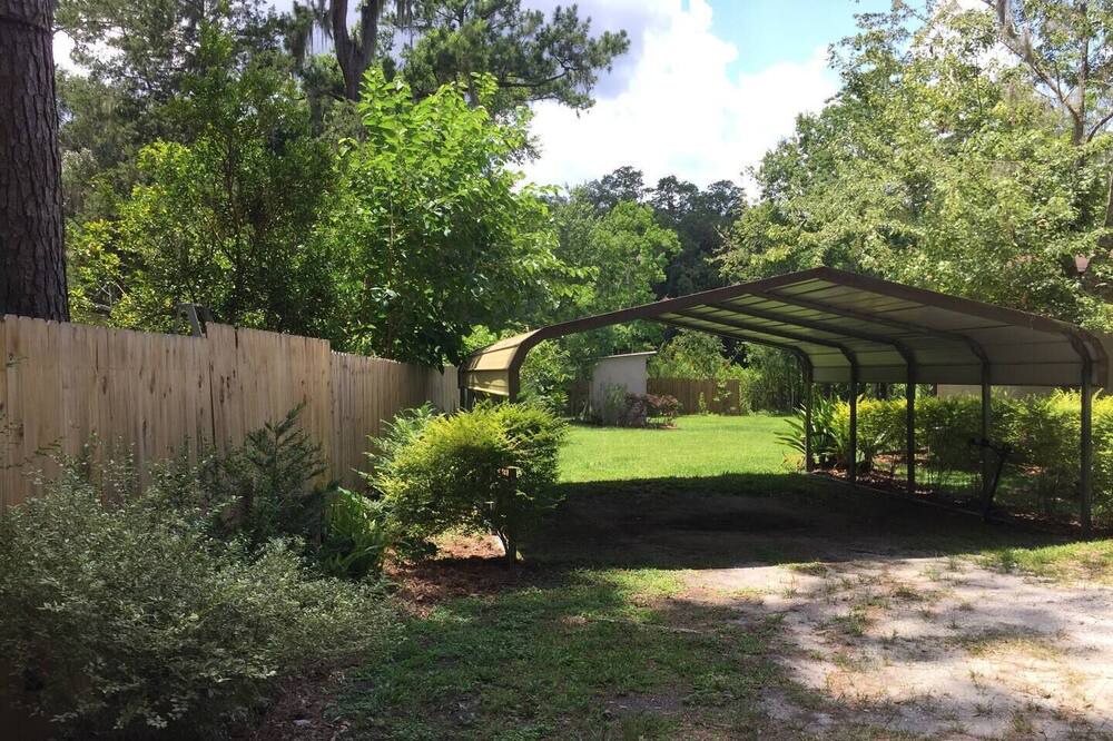 Photo of Outdoor in Melrose