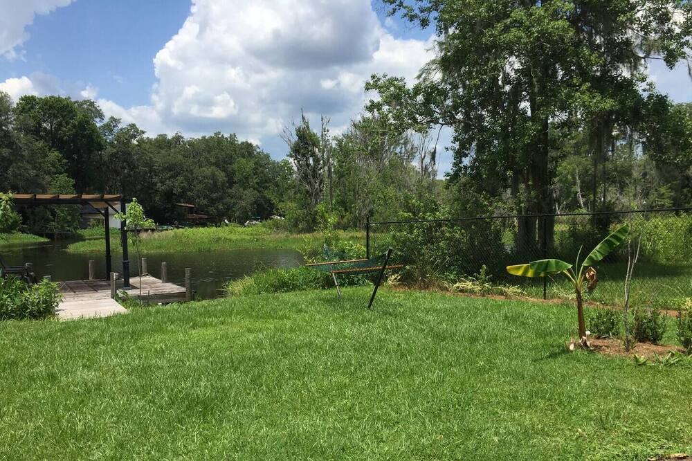 Photo of Outdoor in Melrose