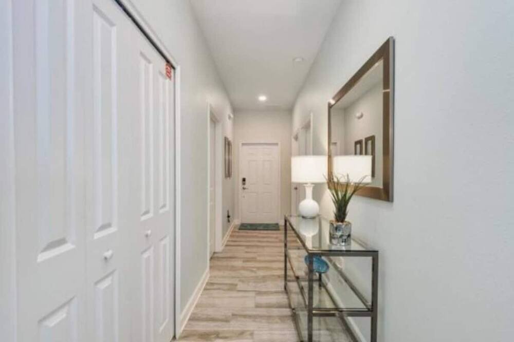 Photo of Bedroom in Davenport