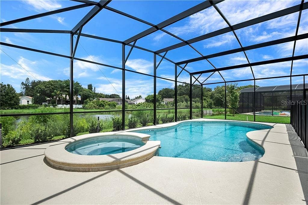 Photo of Outdoor in Loughman