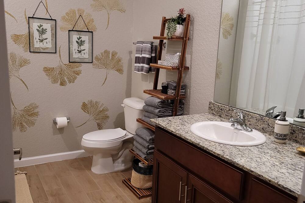 Photo of Bathroom in Daytona Beach