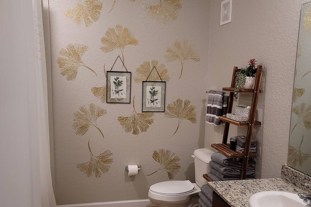 Photo of Bathroom in Daytona Beach