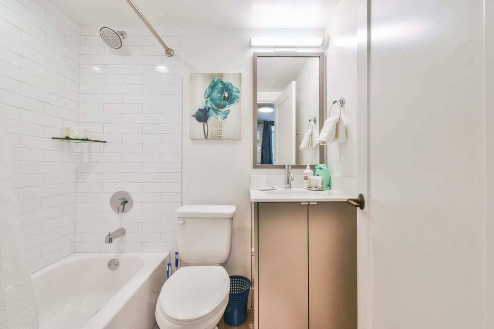 Photo of Bathroom in Virginia Highland