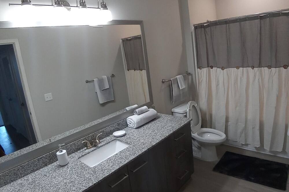 Photo of Bathroom in East Atlanta