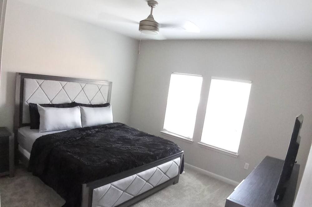 Photo of Bedroom in East Atlanta