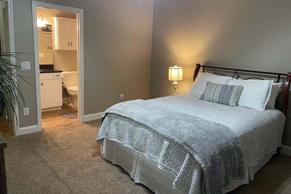 Photo of Bedroom in Auburn