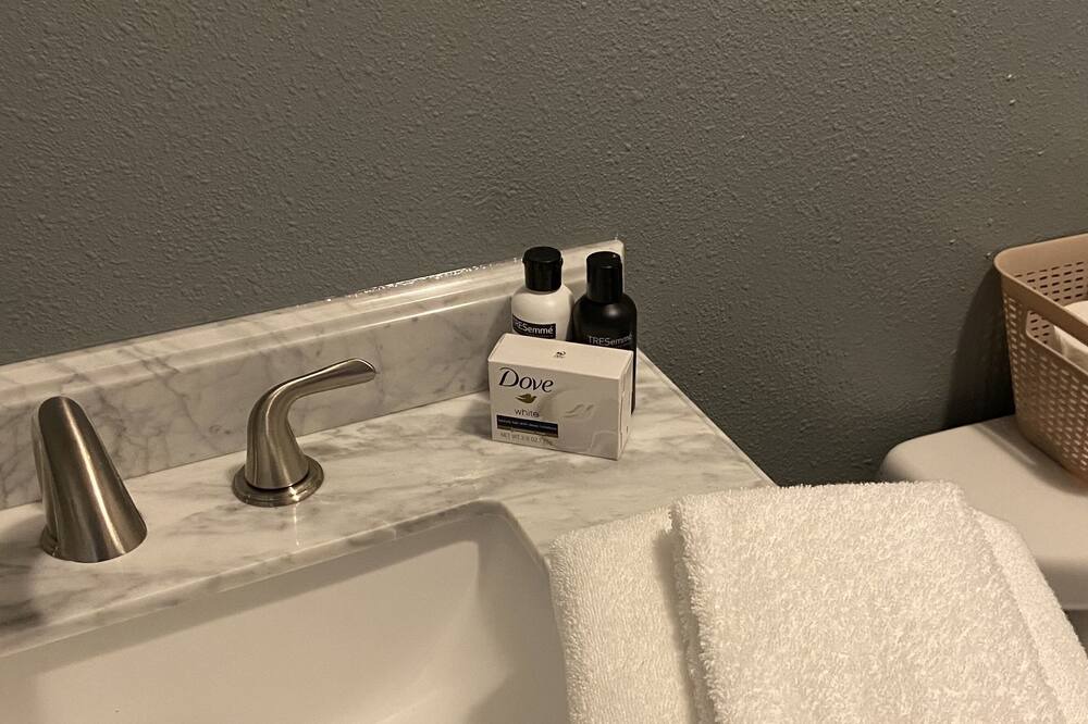 Photo of Bathroom in Bay St Louis
