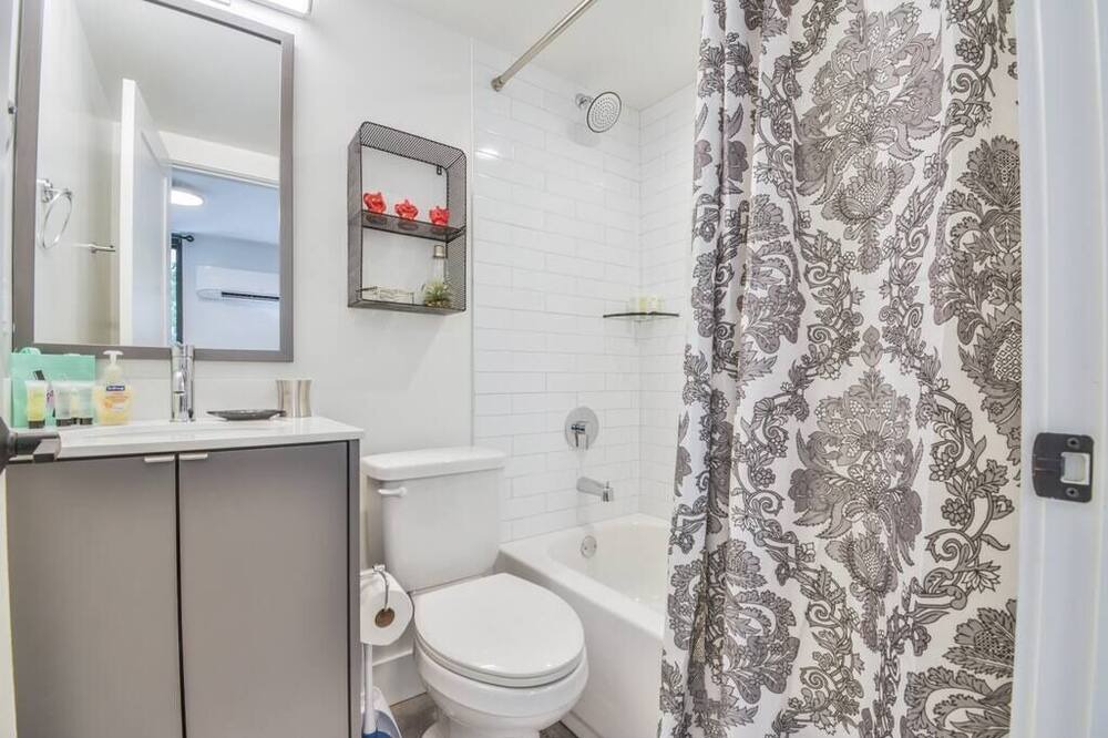 Photo of Bathroom in Virginia Highland