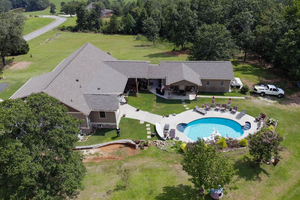 Photo of Outdoor in Shiloh