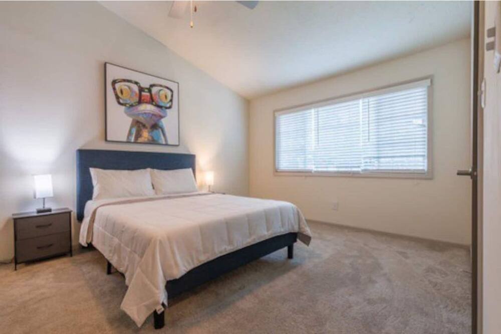 Photo of Bedroom in Atlantic Station Area