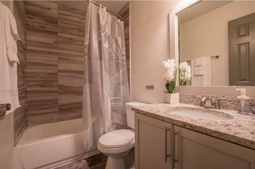 Photo of Bathroom in Atlantic Station Area