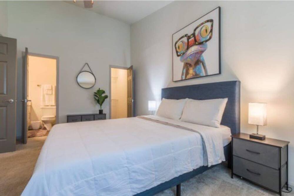 Photo of Bedroom in Atlantic Station Area
