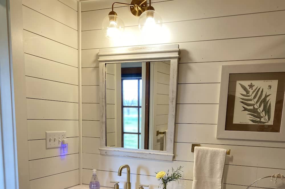 Photo of Bathroom in Ochlocknee