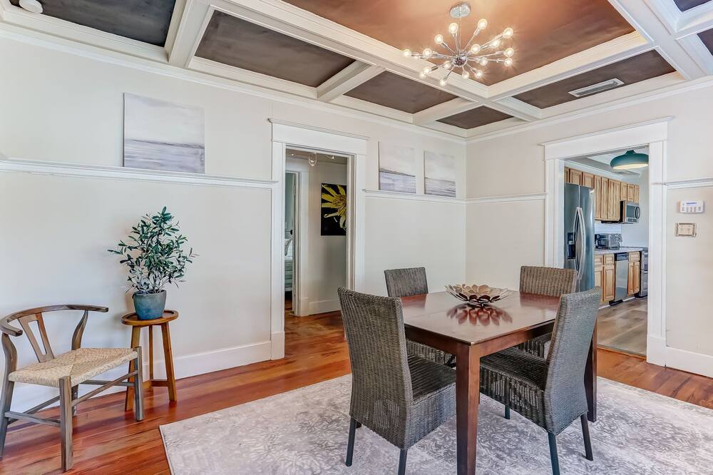 Photo of Livingroom in Downtown Jacksonville
