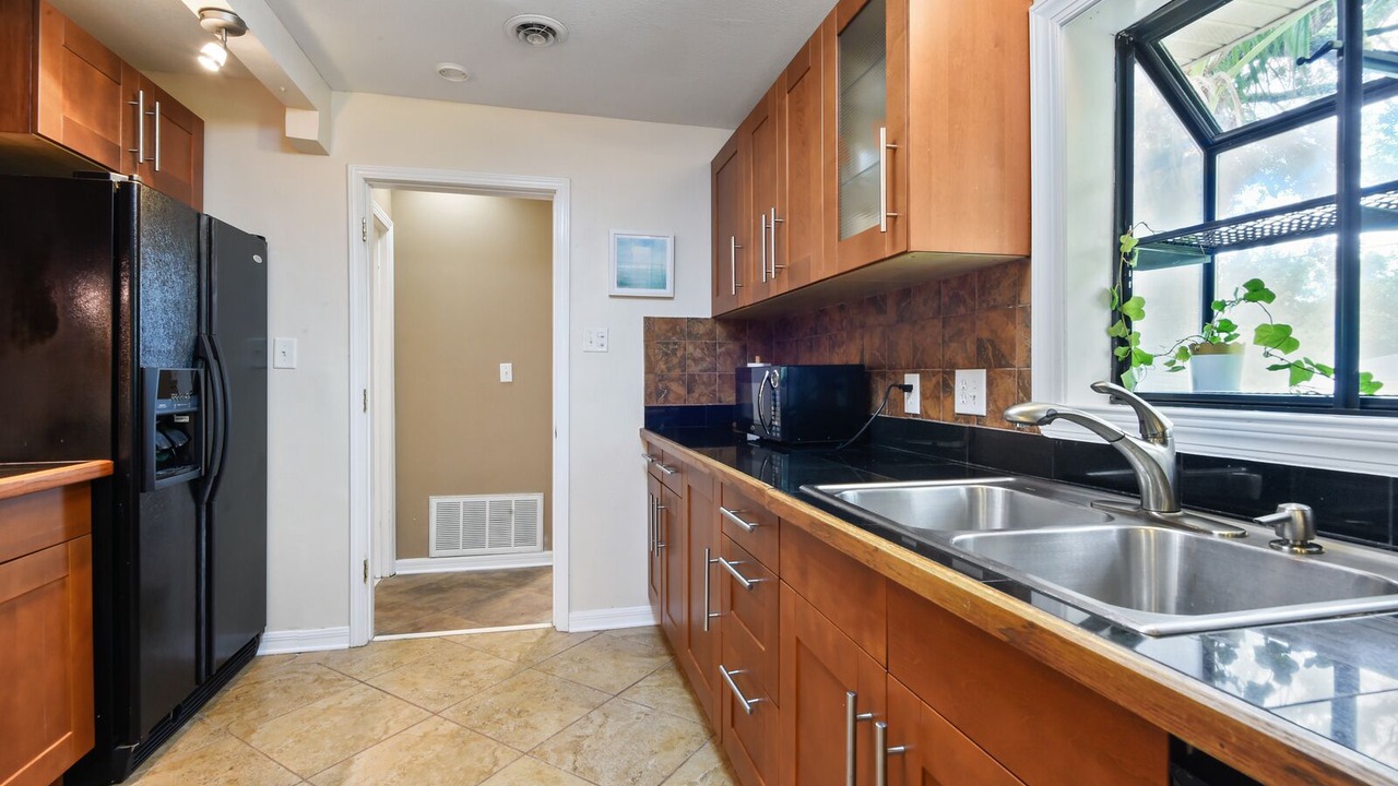 Photo of Kitchen in Gulf Hills