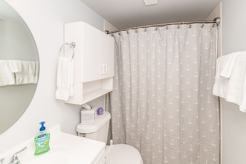 Photo of Bathroom in Saint Augustine Shores
