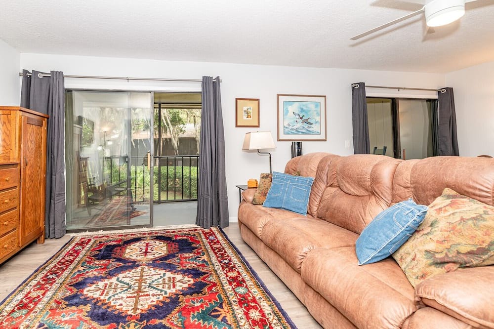 Photo of Livingroom in Saint Augustine Shores